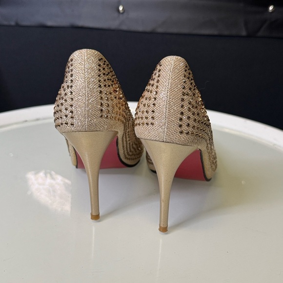 ZANOTTI VINTAGE RARE Elegant Gold Stiletto Heels Compared to very high brands - Picture 4 of 7